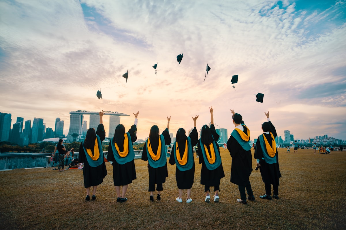 طلبات الدراسة الجامعية مع UCAS: من البيان الشخصي إلى العرض